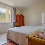 Rinidia Bio Casa de Férias *